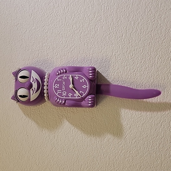 Rare Retired Radiant Orchid Lady Kit Cat Klock Clock - Picture 3 of 6